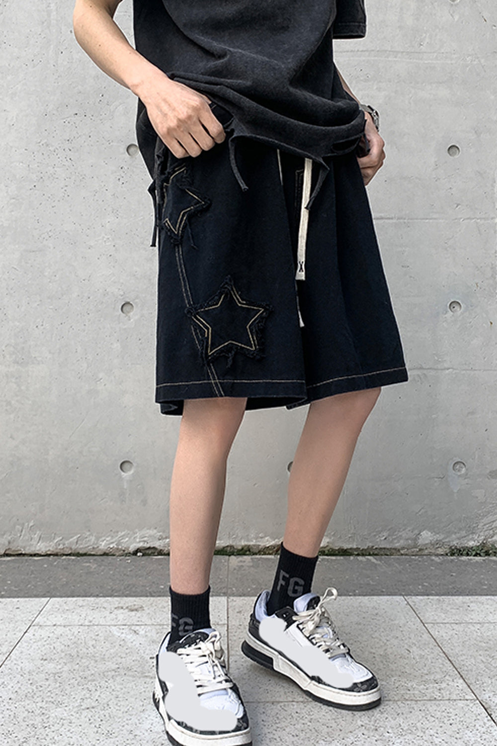 Stars Patchwork Embroidered Shorts Pants