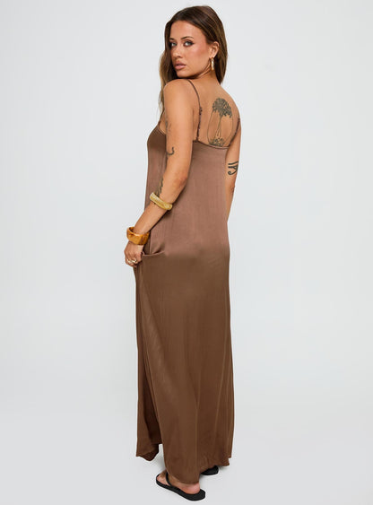 Apple Cider Maxi Dress Brown