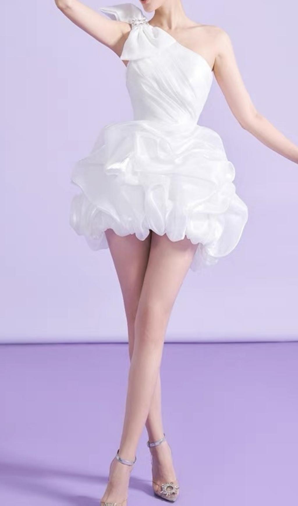 White One Shoulder Bowknot Mini Dress
