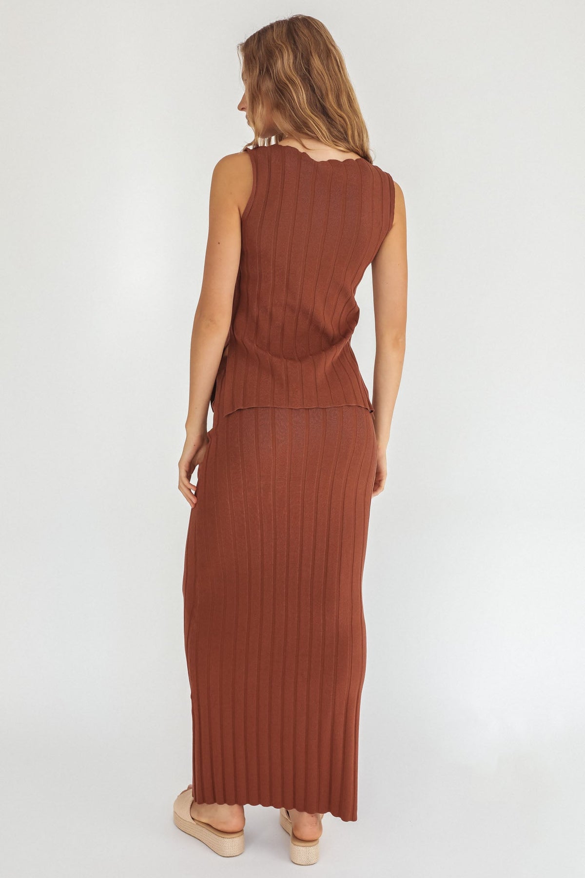 Kimora Ribbed Knit Maxi Skirt Brown