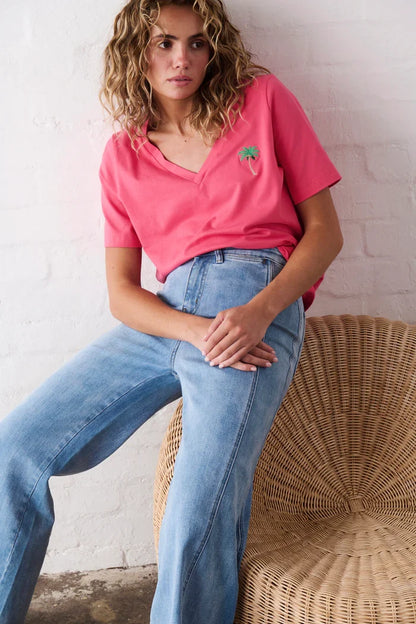 Kireina - Victoria Tee - Palm Tree - Pink - KSM250017