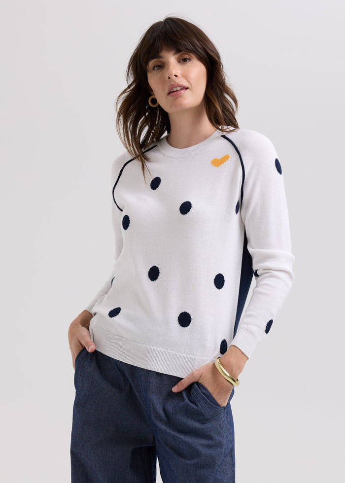 LD & Co - Spot The LOVE Jumper - White (LC7775)