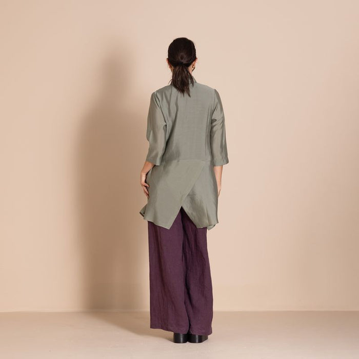 Megan Salmon - Bamboo Envelop Shirt - Sage - M6617