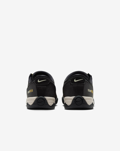 NIKE Total90 IC - IO2083 010